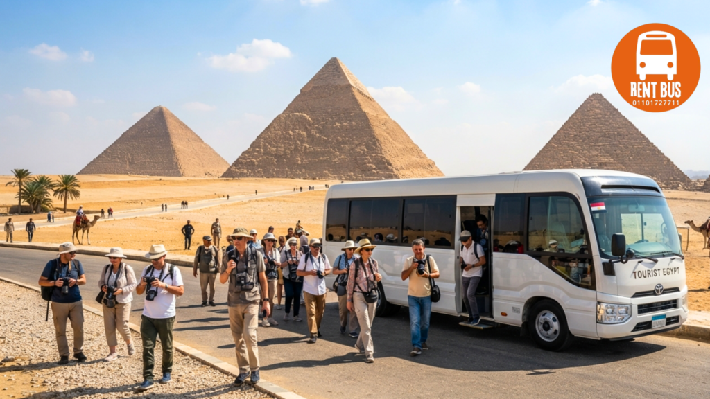 ايجار حافلة تويوتا كوستر للإيجار عند أهرامات الجيزة